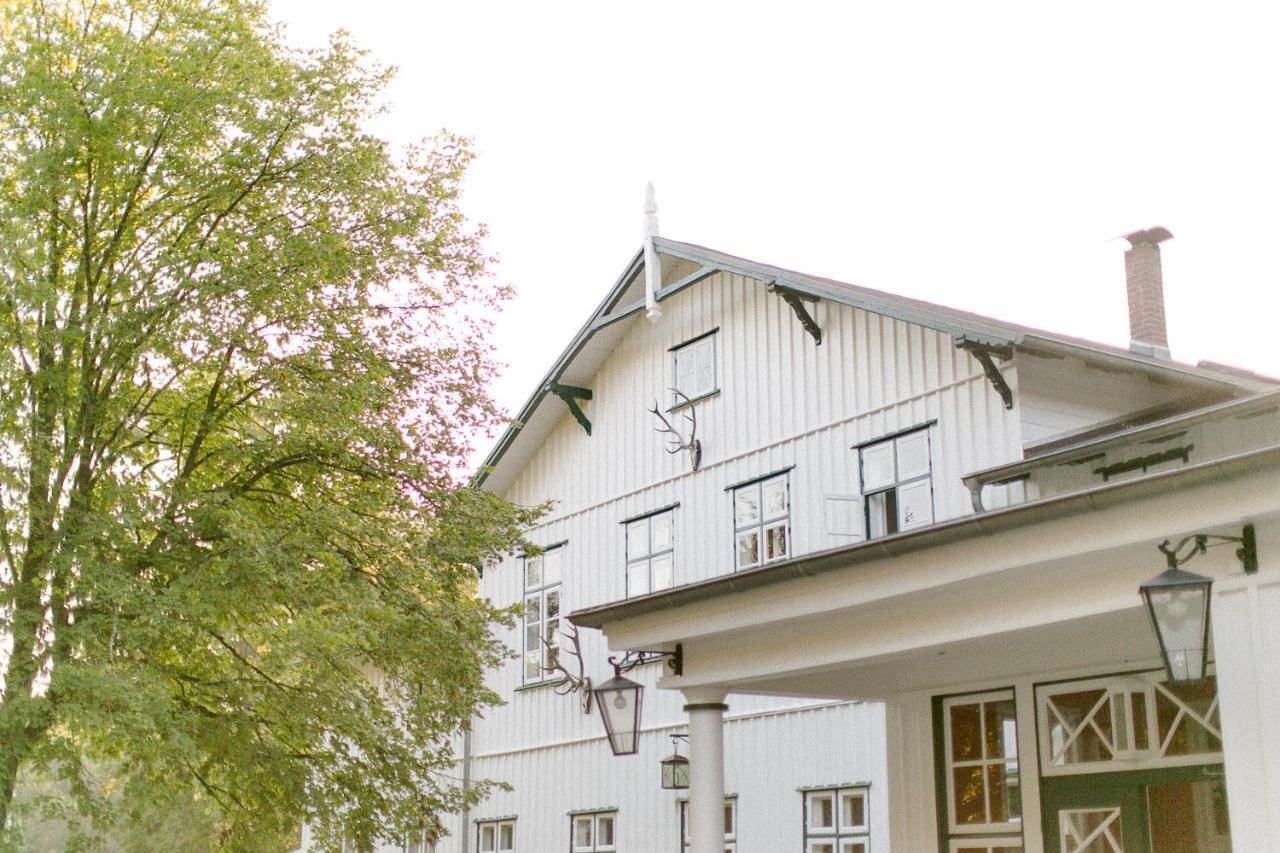 Forsthaus Friedrichsruh Garni *